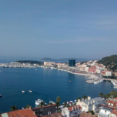 A Small Apartment For A Great Vacation "Ludi" Split Exterior foto